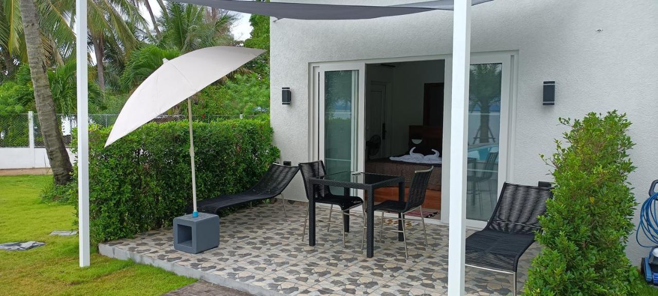 Beachfront Pool Villa And Apartment チャン島 エクステリア 写真